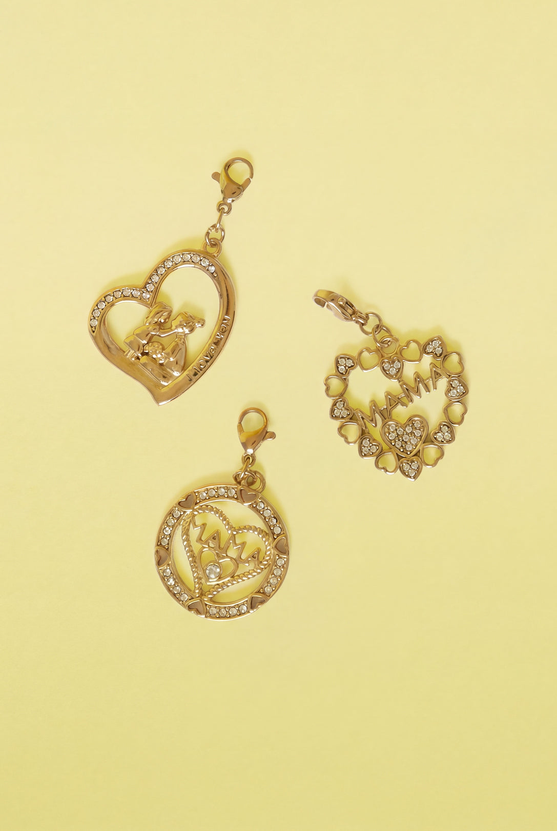 Charm MAMA con Strass Color Oro – Ciondolo Regalo per Mamma