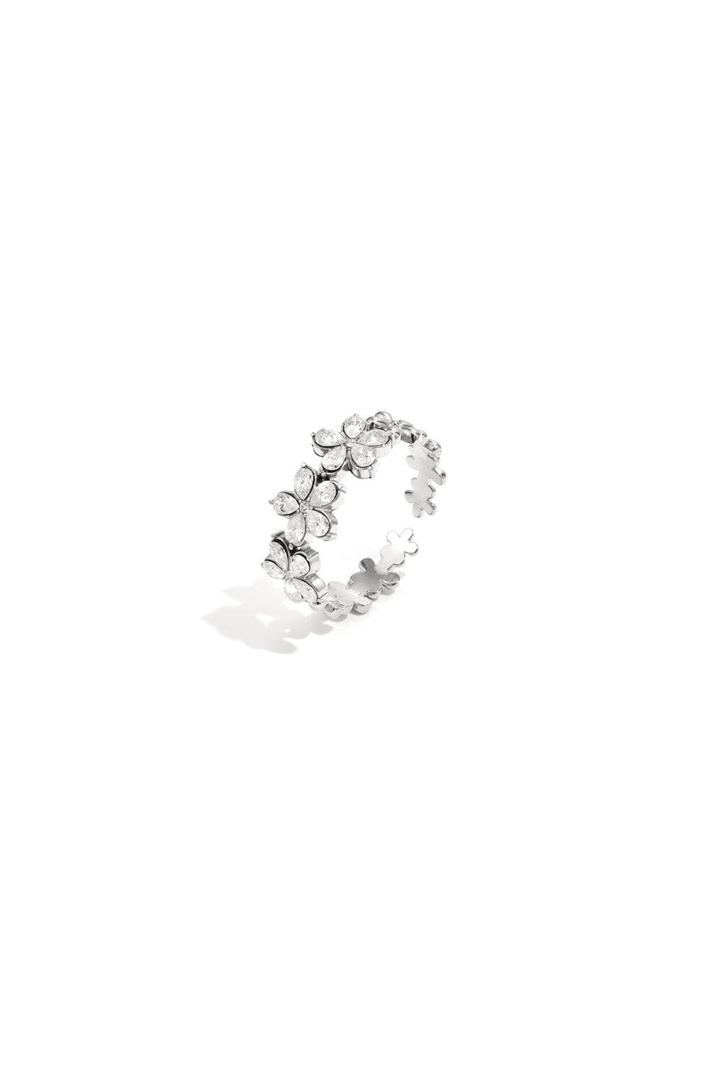 Anello regolabile con fiori e strass in acciaio inox – oro o argento